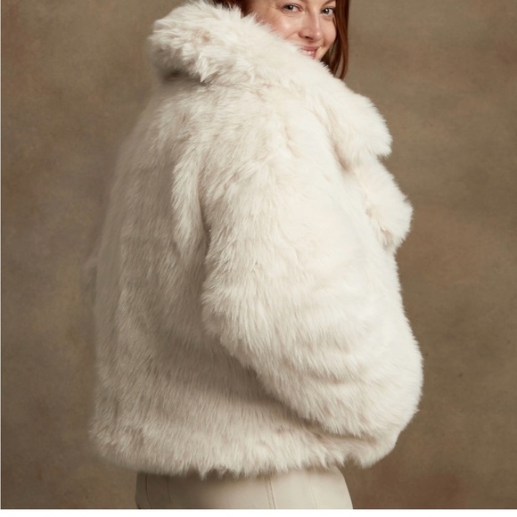Banana Republic Reversible Cream Faux Fur Coat - Picture 3 of 5